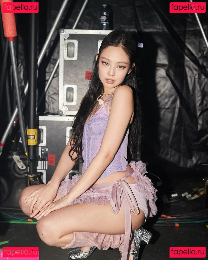 Jennie | BLΛƆKPIИK Onlyfans Photo Gallery 