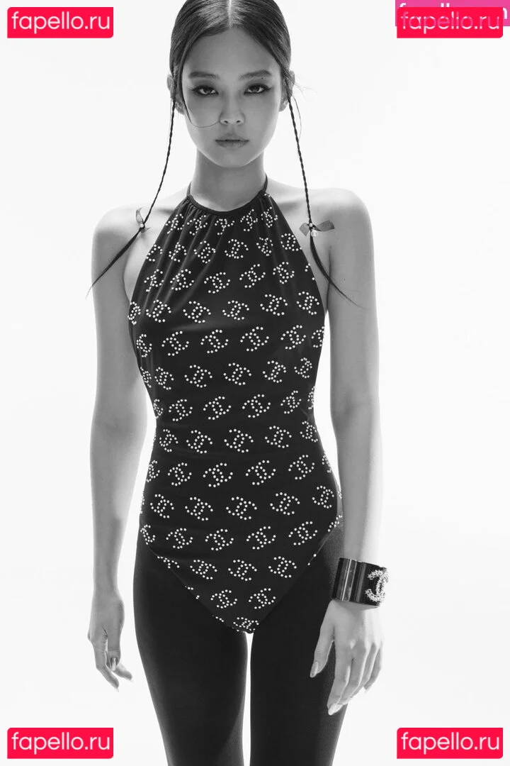 Jennie | BLΛƆKPIИK Onlyfans Photo Gallery 