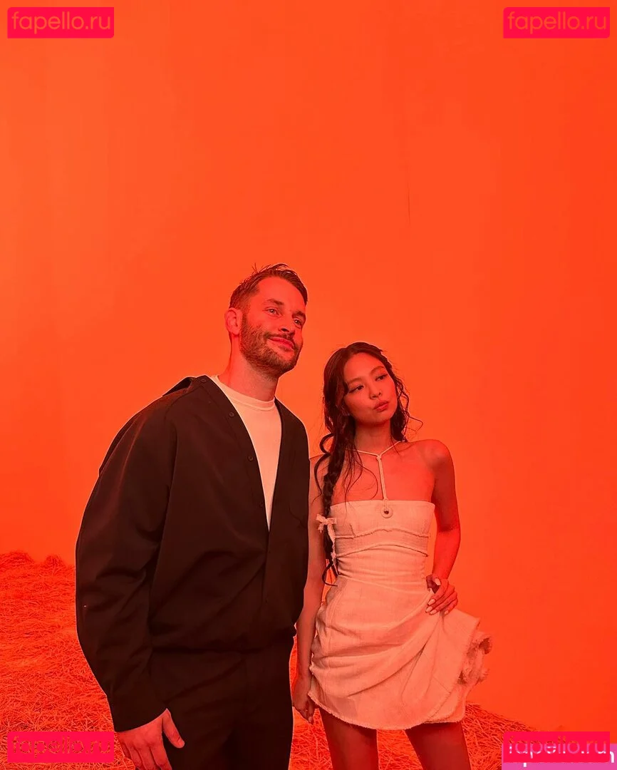 Jennie | BLΛƆKPIИK Onlyfans Photo Gallery 