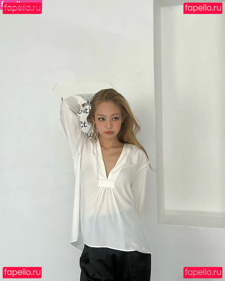 Jennie | BLΛƆKPIИK Onlyfans Photo Gallery 