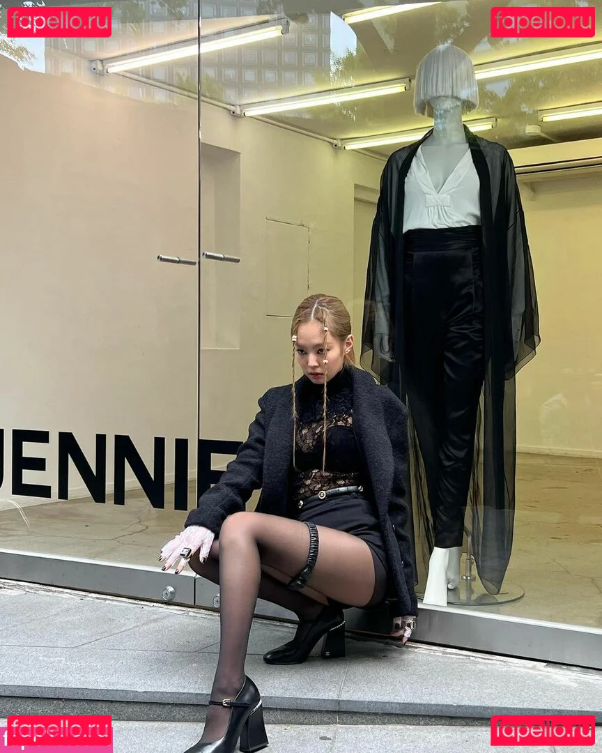 Jennie | BLΛƆKPIИK Onlyfans Photo Gallery 