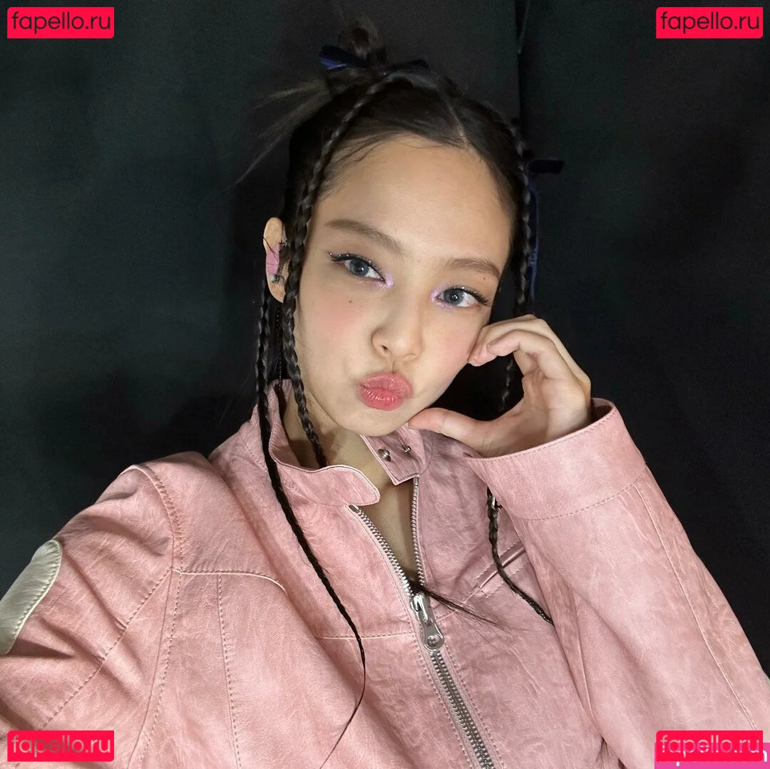 Jennie | BLΛƆKPIИK Onlyfans Photo Gallery 
