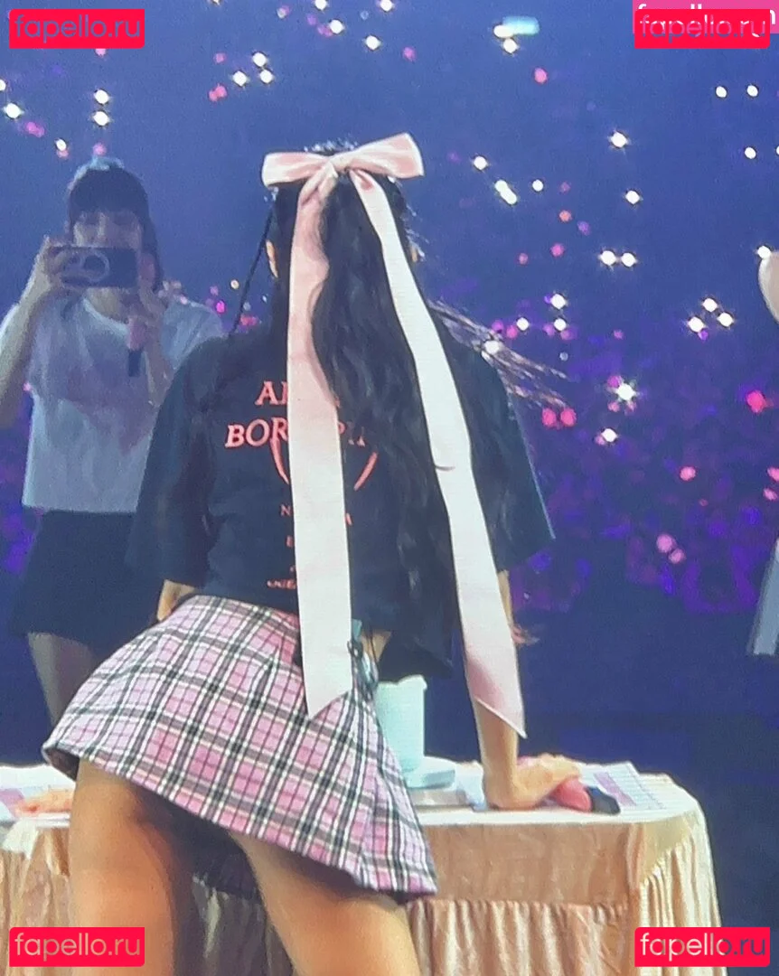 Jennie | BLΛƆKPIИK Onlyfans Photo Gallery 