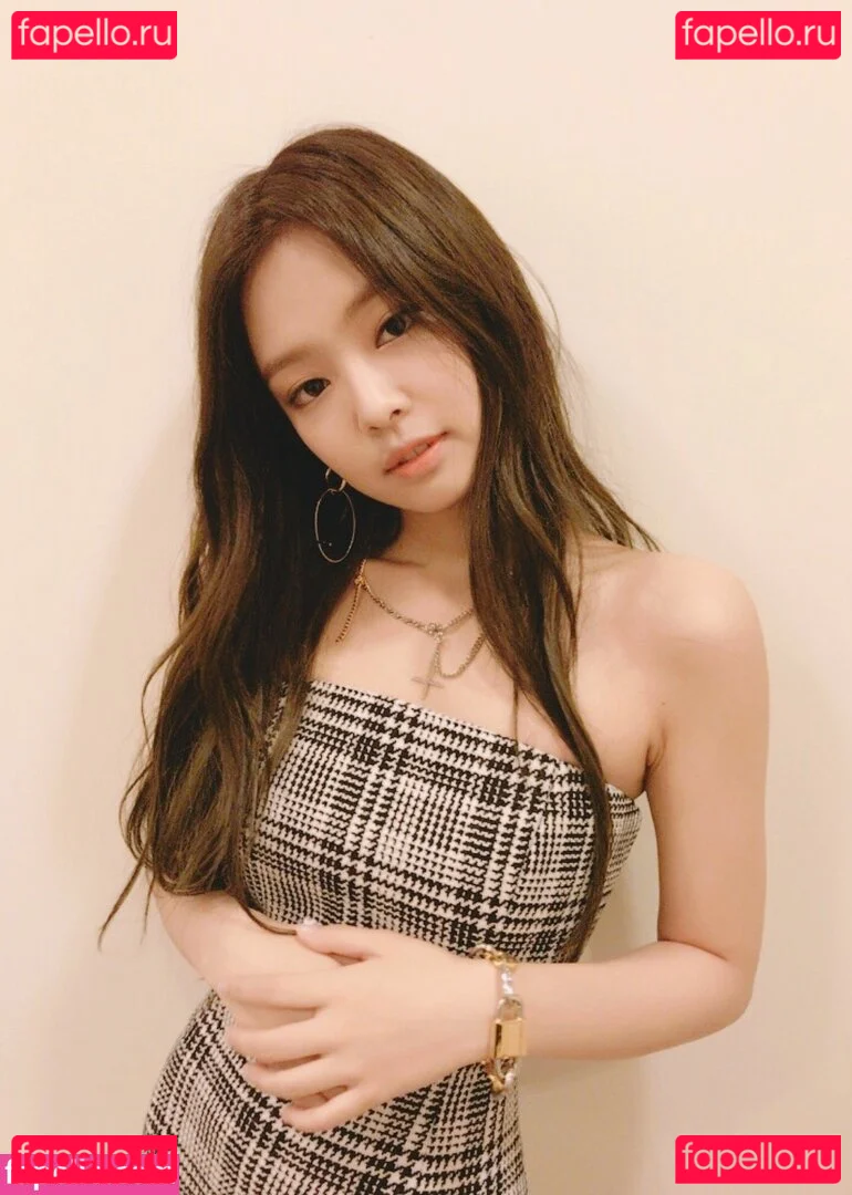 Jennie | BLΛƆKPIИK Onlyfans Photo Gallery 