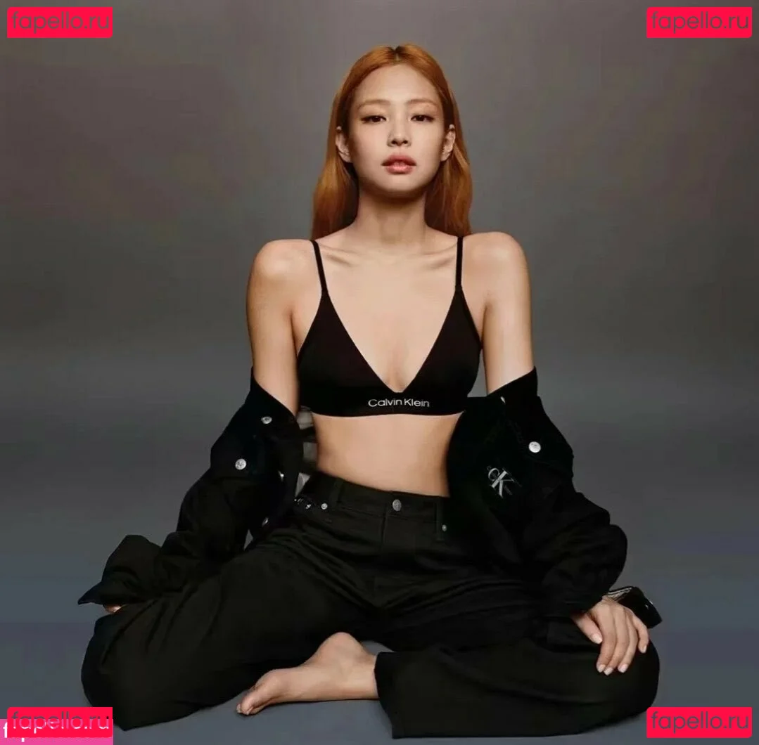 Jennie | BLΛƆKPIИK Onlyfans Photo Gallery 