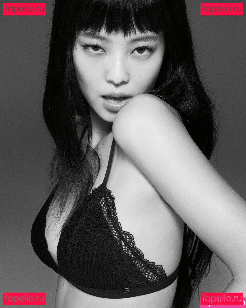 Jennie | BLΛƆKPIИK Onlyfans Photo Gallery 