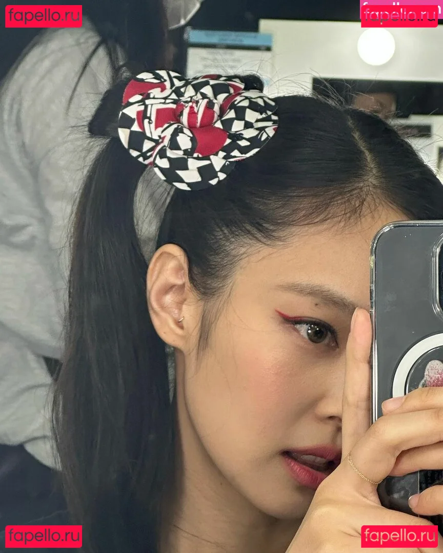 Jennie | BLΛƆKPIИK Onlyfans Photo Gallery 