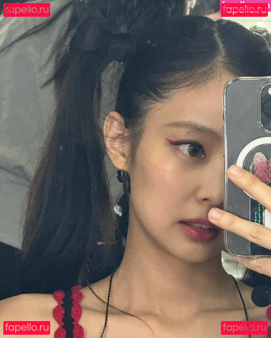 Jennie | BLΛƆKPIИK Onlyfans Photo Gallery 