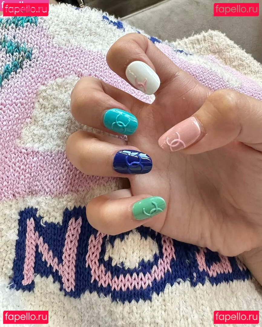 Jennie | BLΛƆKPIИK Onlyfans Photo Gallery 