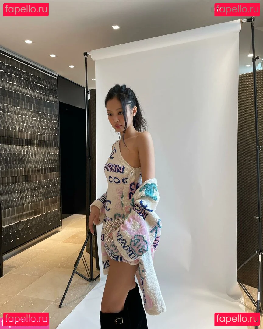 Jennie | BLΛƆKPIИK Onlyfans Photo Gallery 