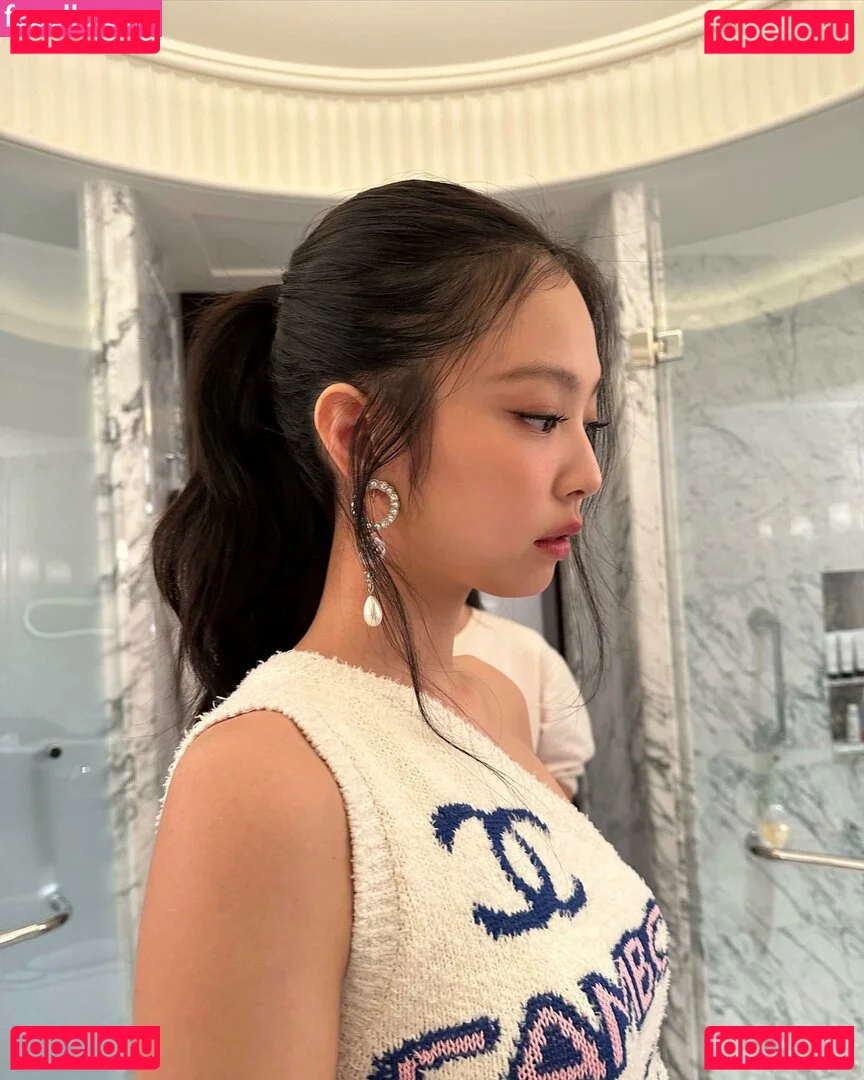 Jennie | BLΛƆKPIИK Onlyfans Photo Gallery 