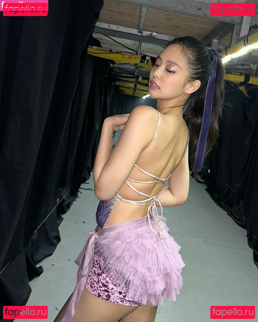Jennie | BLΛƆKPIИK Onlyfans Photo Gallery 