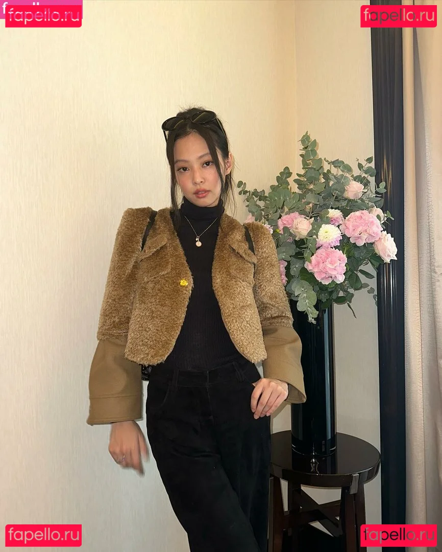 Jennie | BLΛƆKPIИK Onlyfans Photo Gallery 