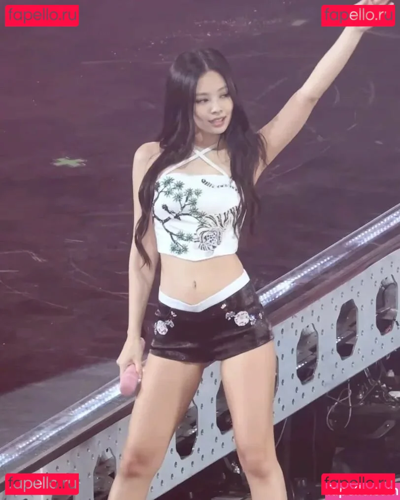 Jennie | BLΛƆKPIИK Onlyfans Photo Gallery 