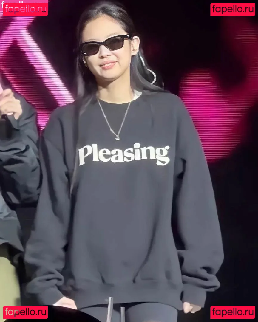 Jennie | BLΛƆKPIИK Onlyfans Photo Gallery 