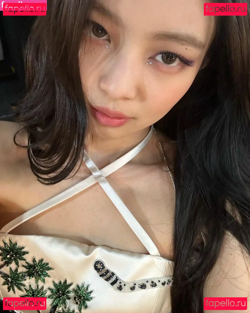 Jennie | BLΛƆKPIИK Onlyfans Photo Gallery 