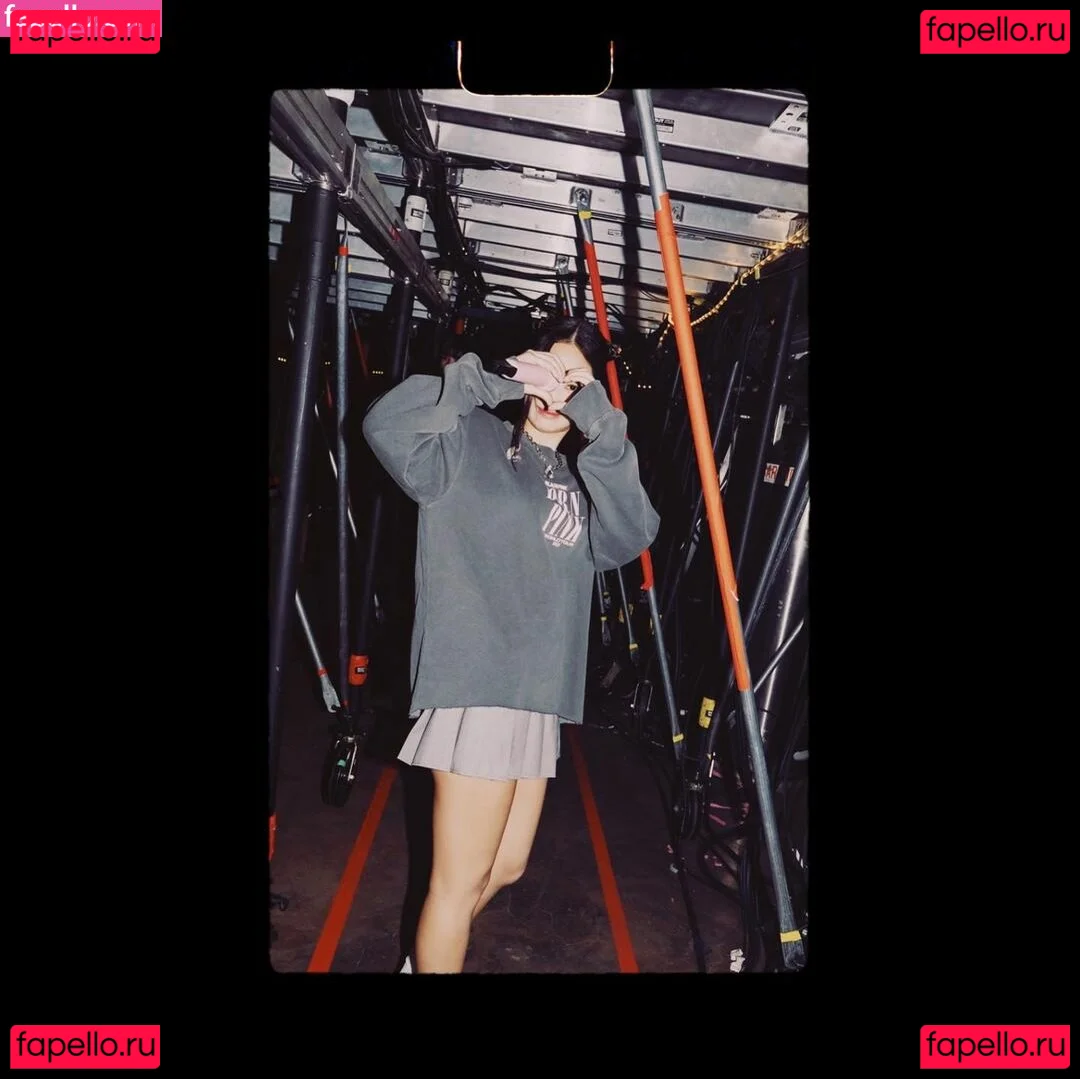 Jennie | BLΛƆKPIИK Onlyfans Photo Gallery 