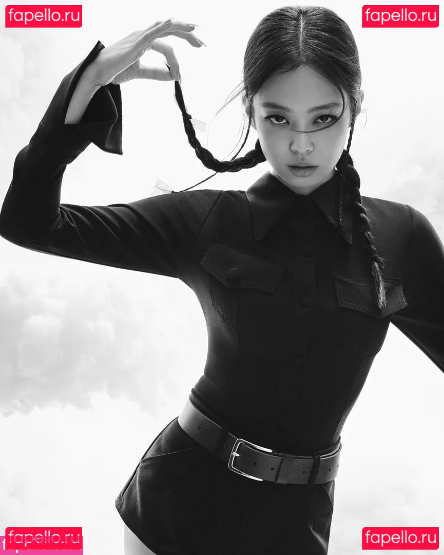 Jennie | BLΛƆKPIИK Onlyfans Photo Gallery 