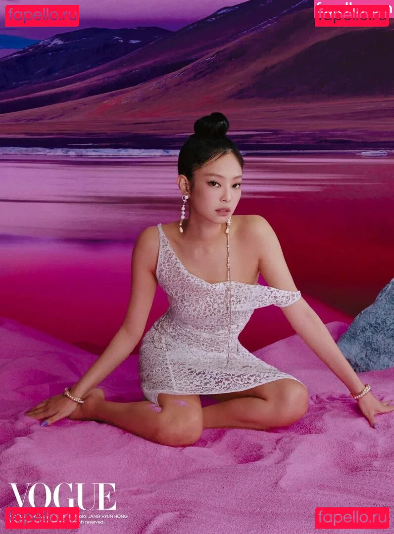 Jennie | BLΛƆKPIИK Onlyfans Photo Gallery 