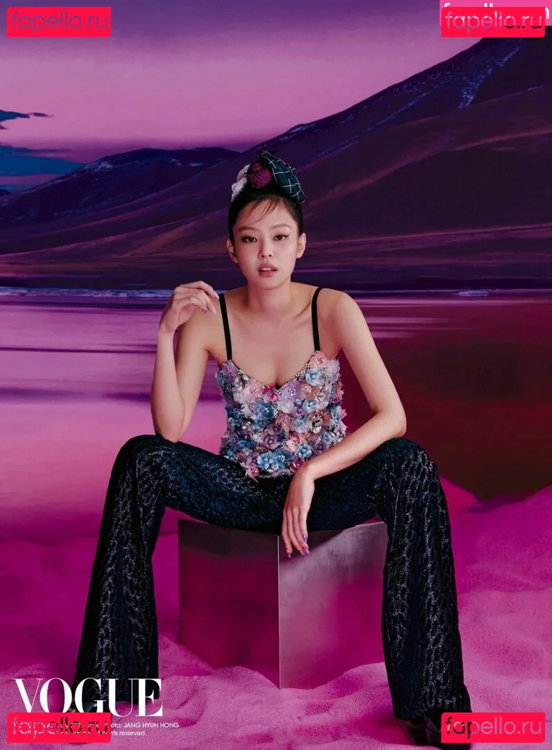 Jennie | BLΛƆKPIИK Onlyfans Photo Gallery 
