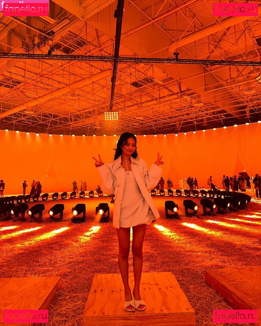 Jennie | BLΛƆKPIИK Onlyfans Photo Gallery 