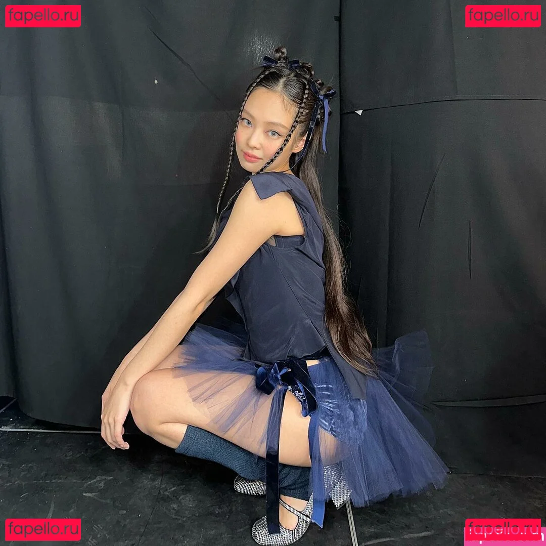 Jennie | BLΛƆKPIИK Onlyfans Photo Gallery 