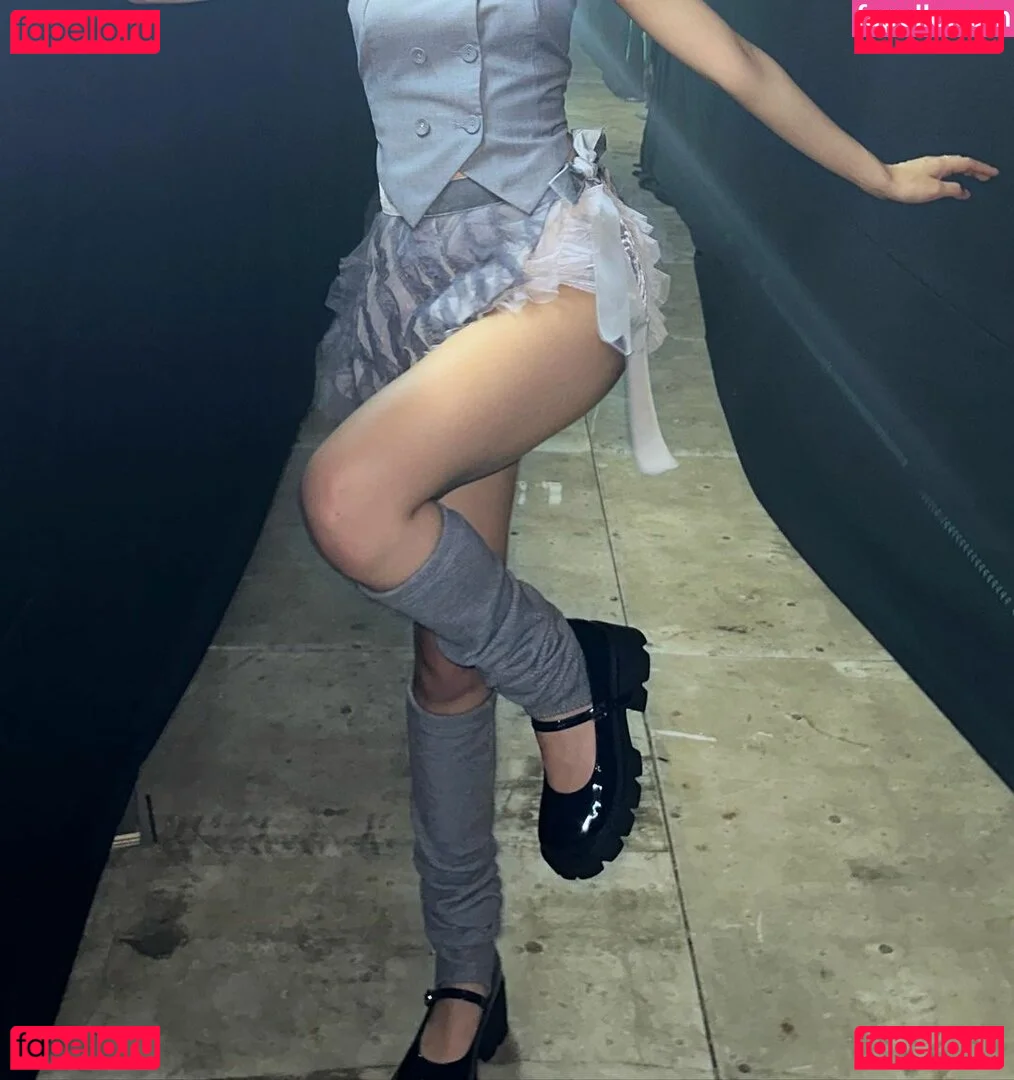 Jennie | BLΛƆKPIИK Onlyfans Photo Gallery 