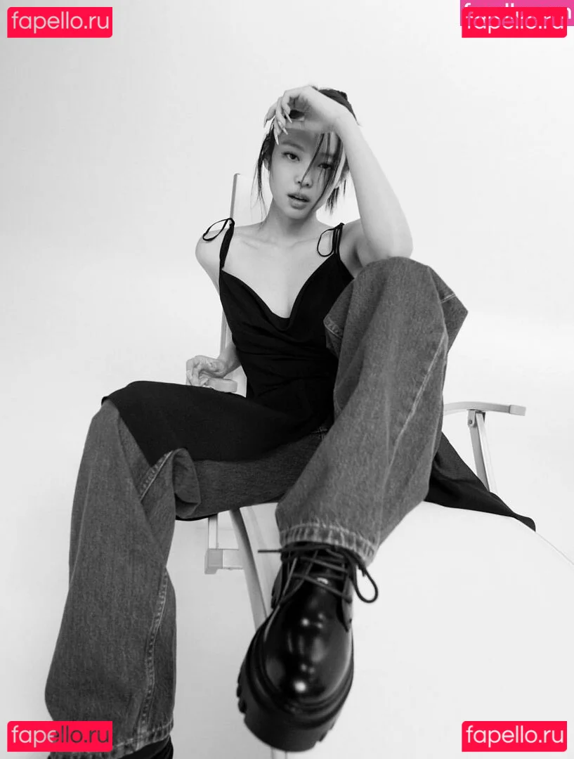 Jennie | BLΛƆKPIИK Onlyfans Photo Gallery 