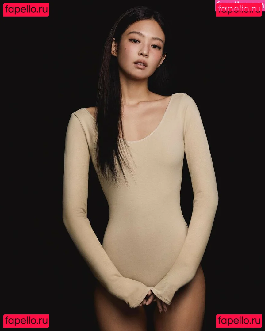 Jennie | BLΛƆKPIИK Onlyfans Photo Gallery 