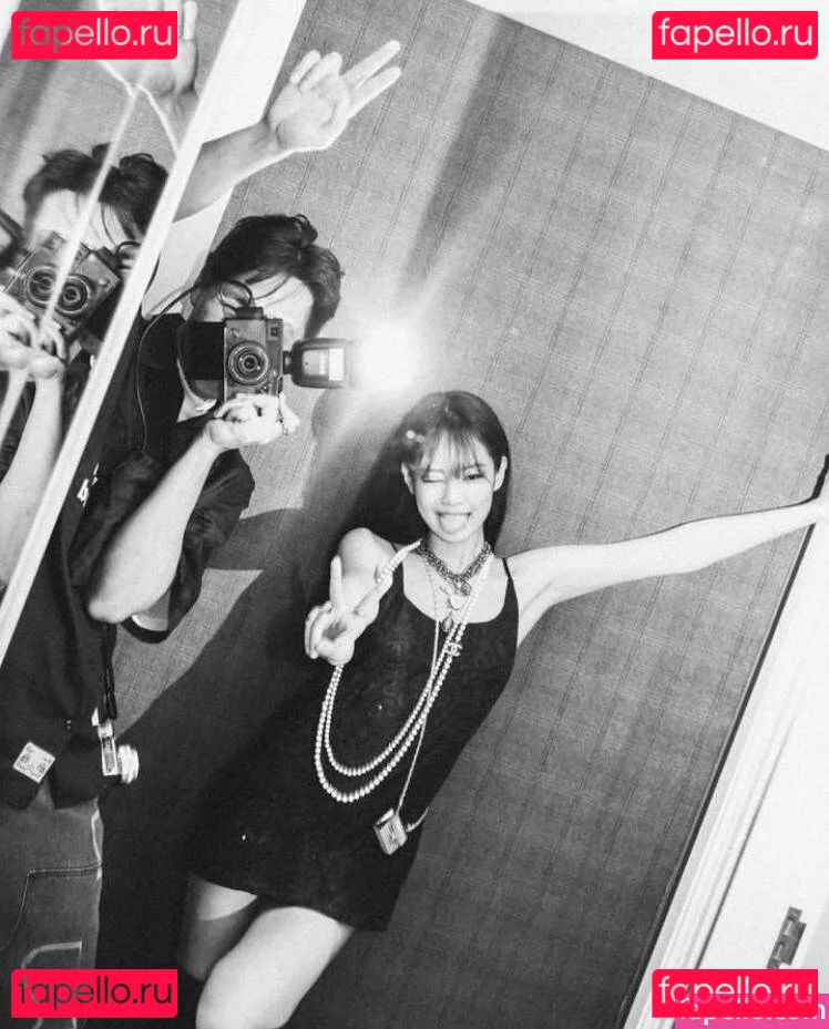 Jennie | BLΛƆKPIИK Onlyfans Photo Gallery 