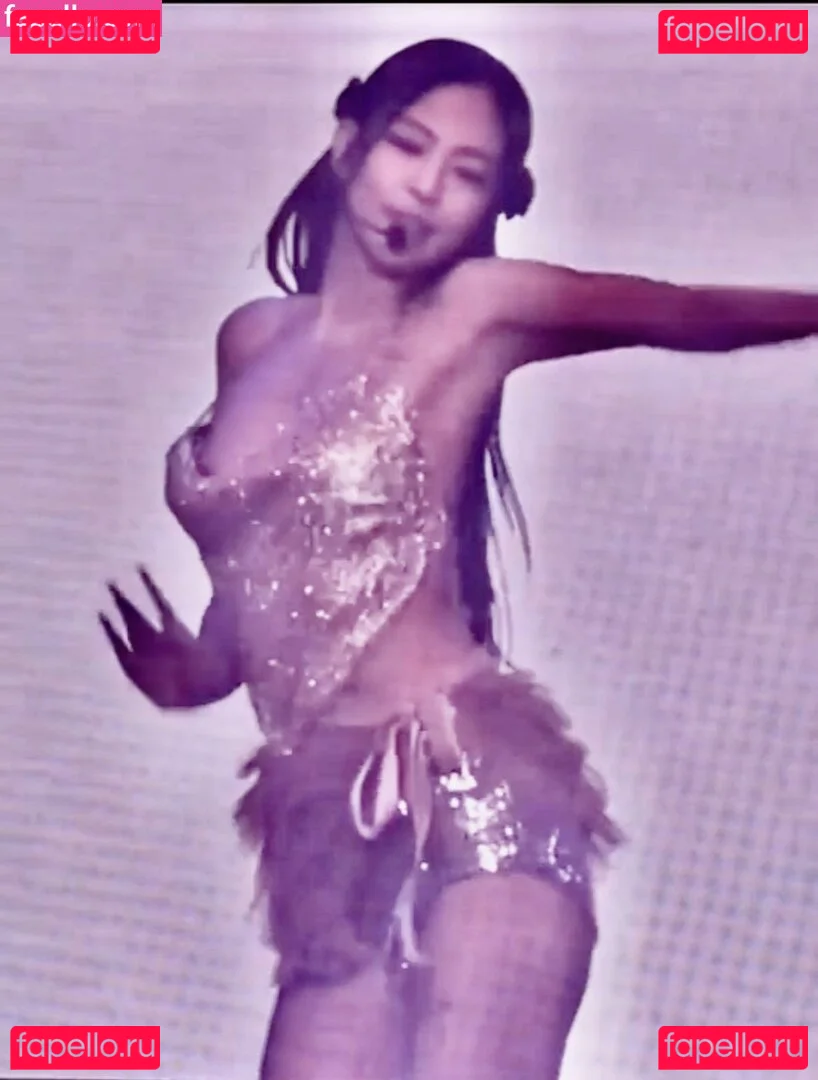 Jennie | BLΛƆKPIИK Onlyfans Photo Gallery 