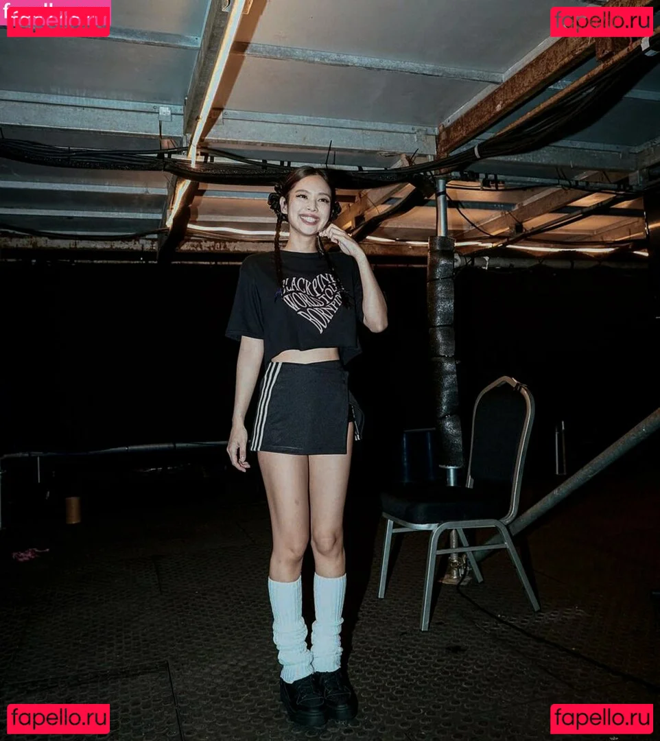 Jennie | BLΛƆKPIИK Onlyfans Photo Gallery 