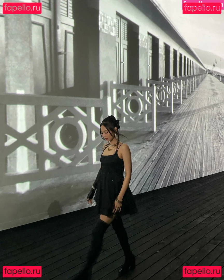 Jennie | BLΛƆKPIИK Onlyfans Photo Gallery 