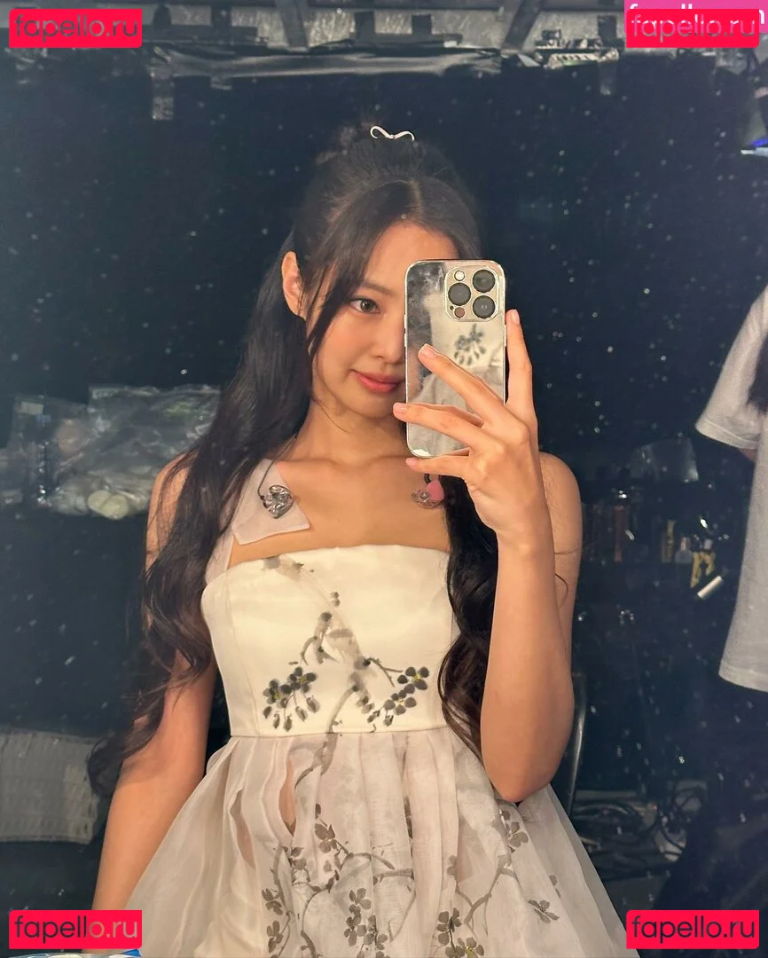 Jennie | BLΛƆKPIИK Onlyfans Photo Gallery 
