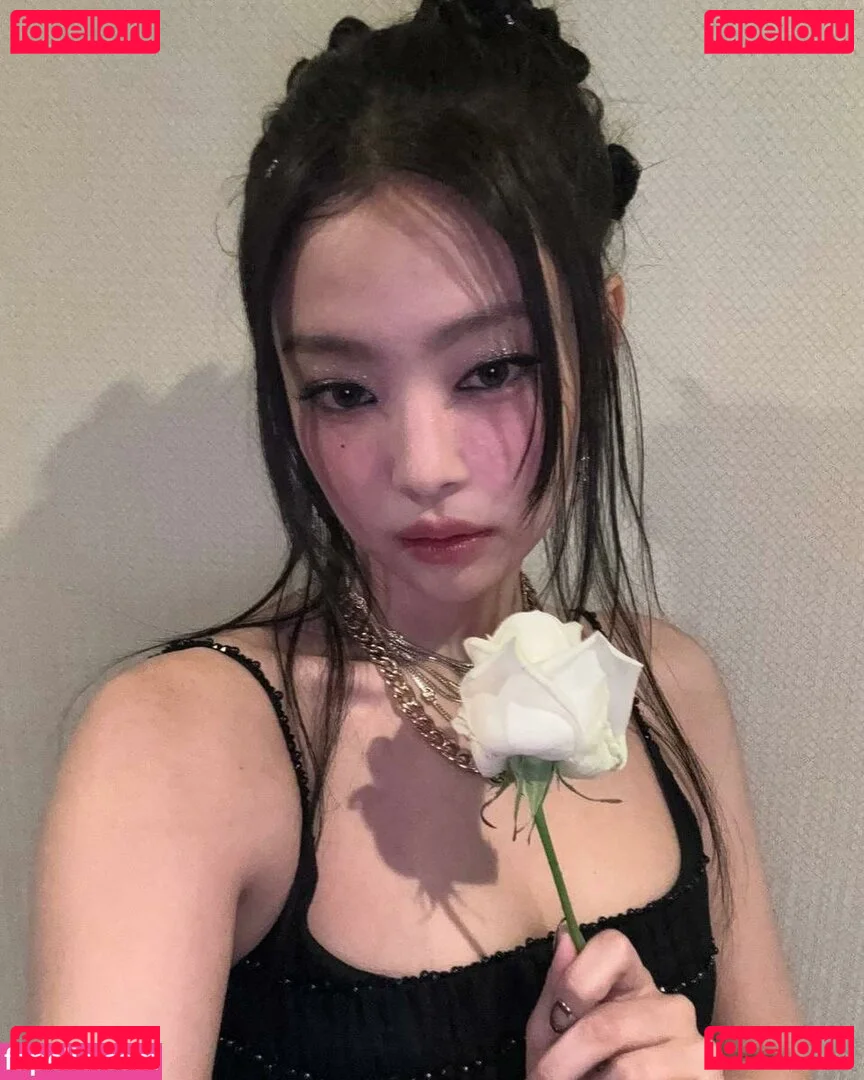 Jennie | BLΛƆKPIИK Onlyfans Photo Gallery 