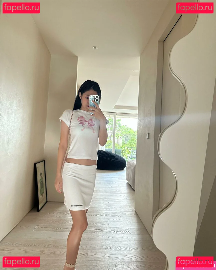 Jennie | BLΛƆKPIИK Onlyfans Photo Gallery 