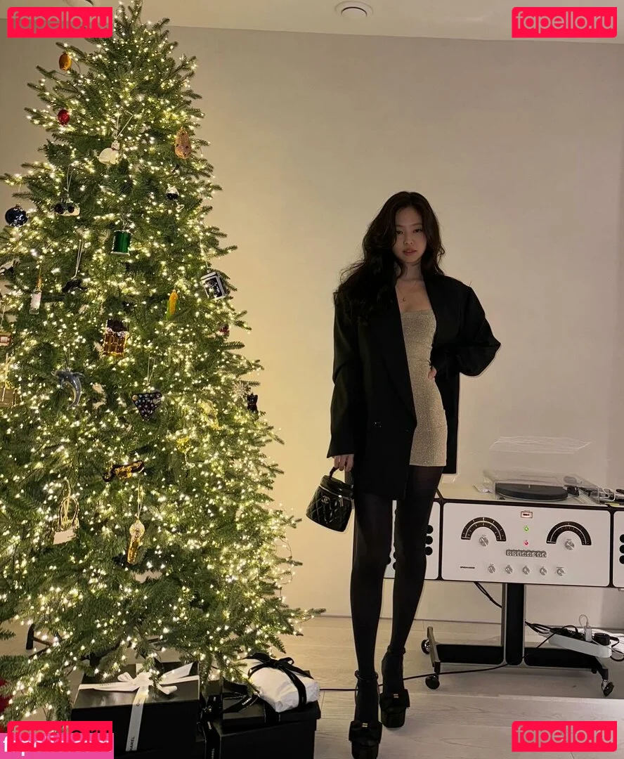 Jennie | BLΛƆKPIИK Onlyfans Photo Gallery 