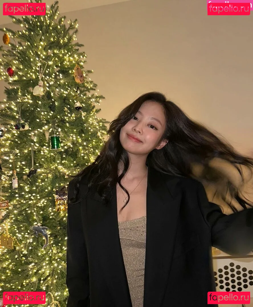 Jennie | BLΛƆKPIИK Onlyfans Photo Gallery 