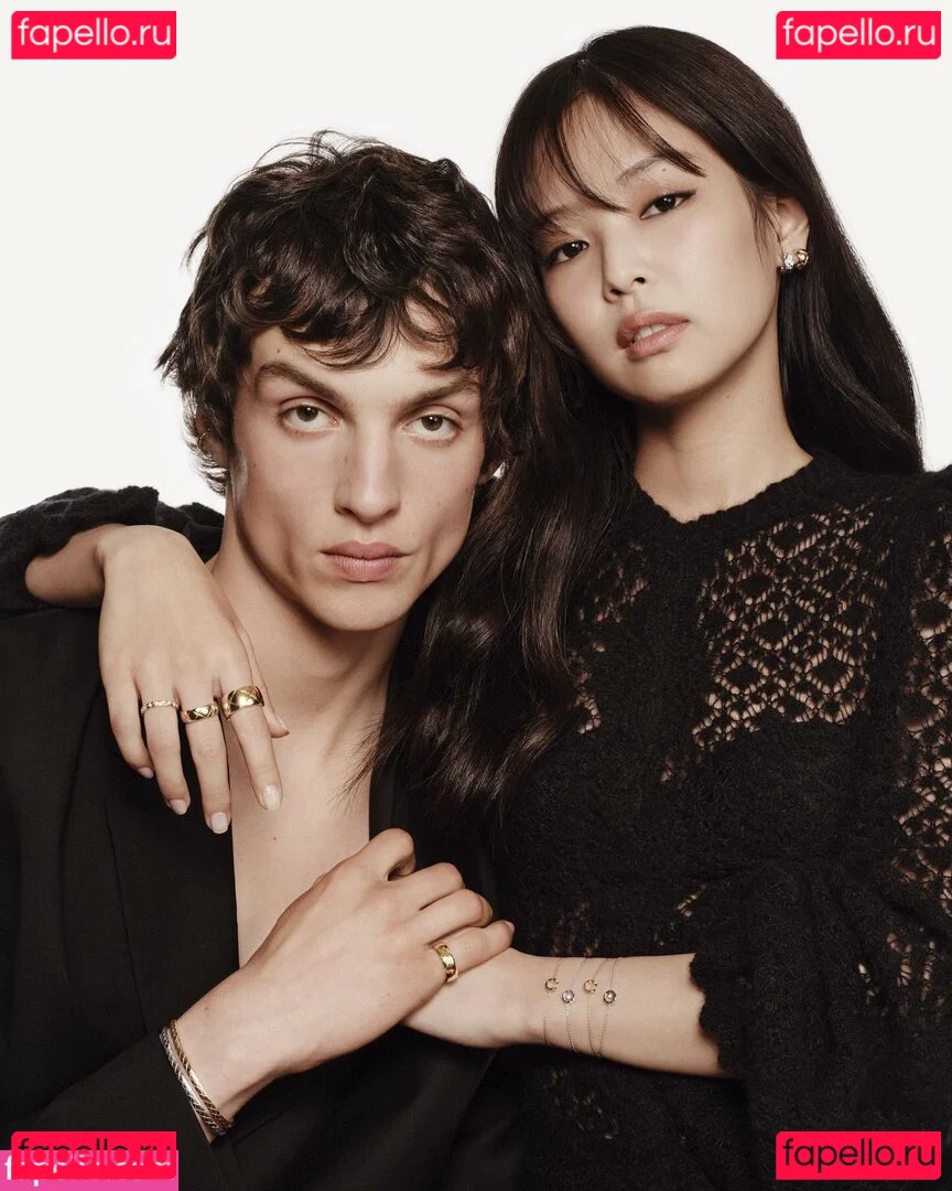 Jennie | BLΛƆKPIИK Onlyfans Photo Gallery 