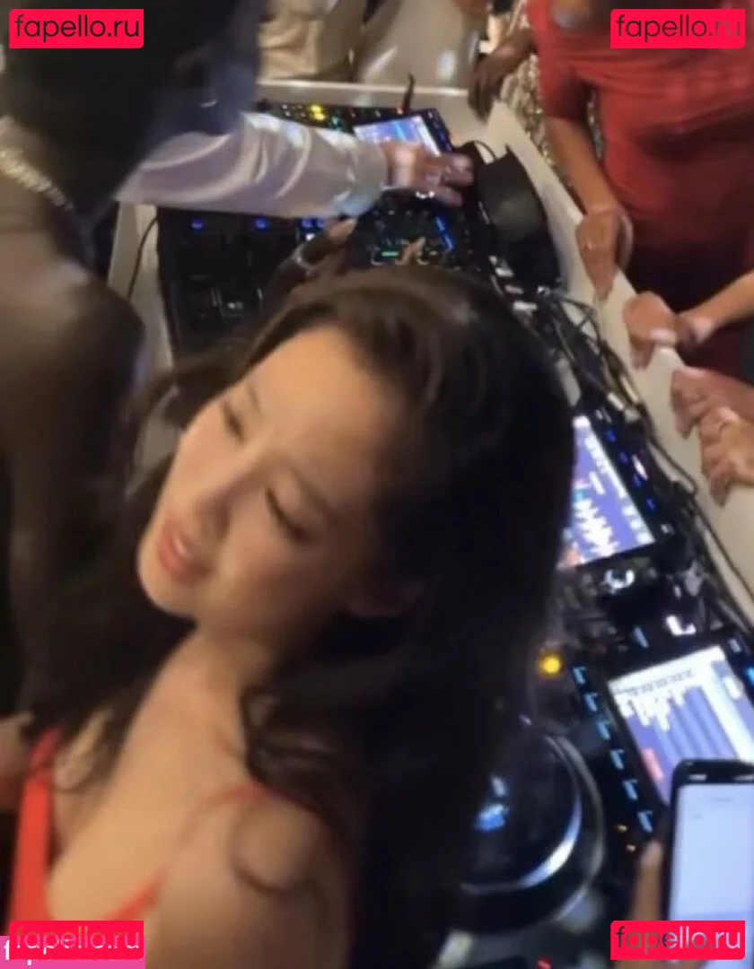 Jennie | BLΛƆKPIИK Onlyfans Photo Gallery 