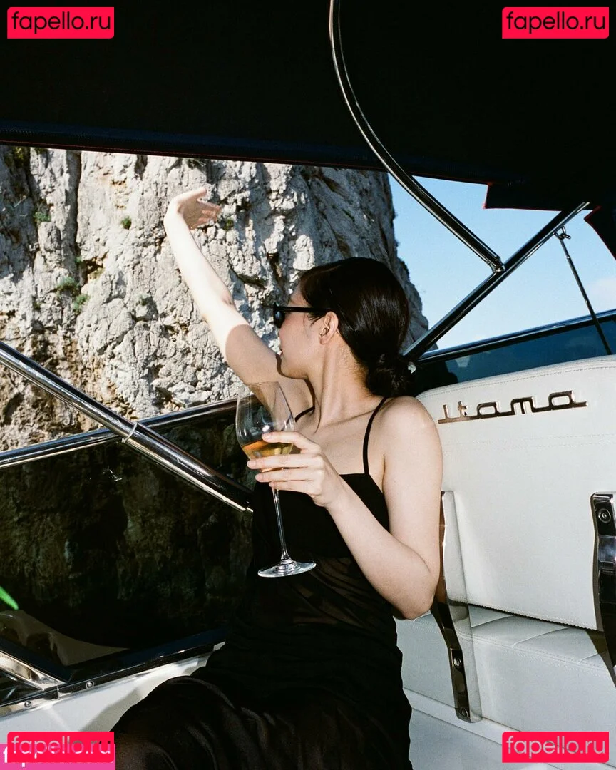 Jennie | BLΛƆKPIИK Onlyfans Photo Gallery 