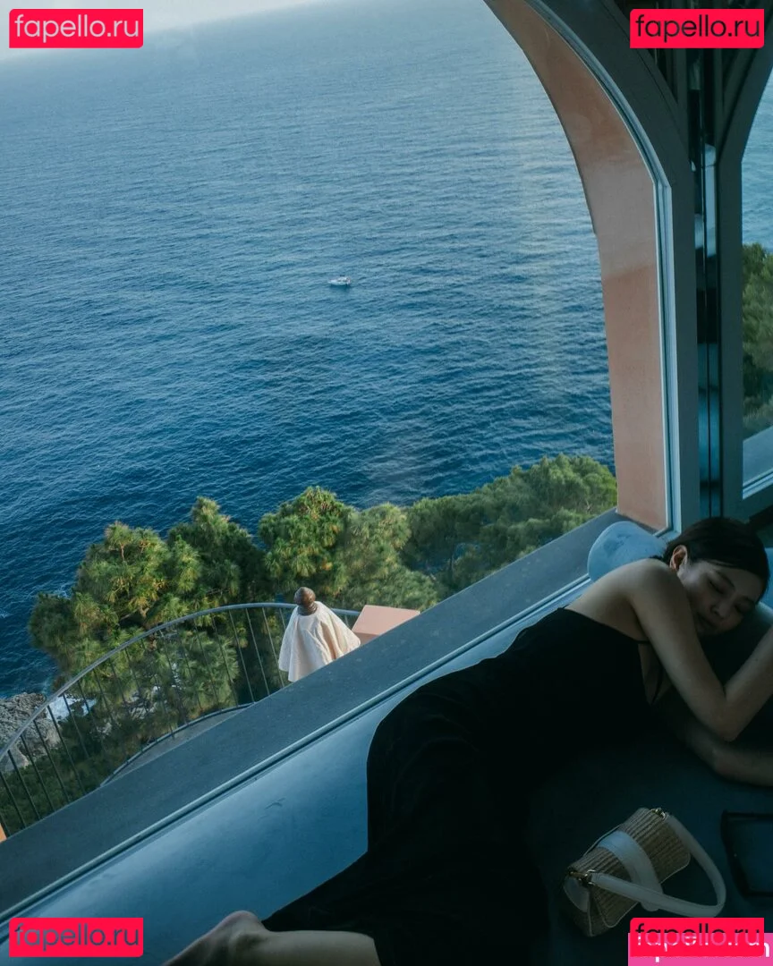 Jennie | BLΛƆKPIИK Onlyfans Photo Gallery 