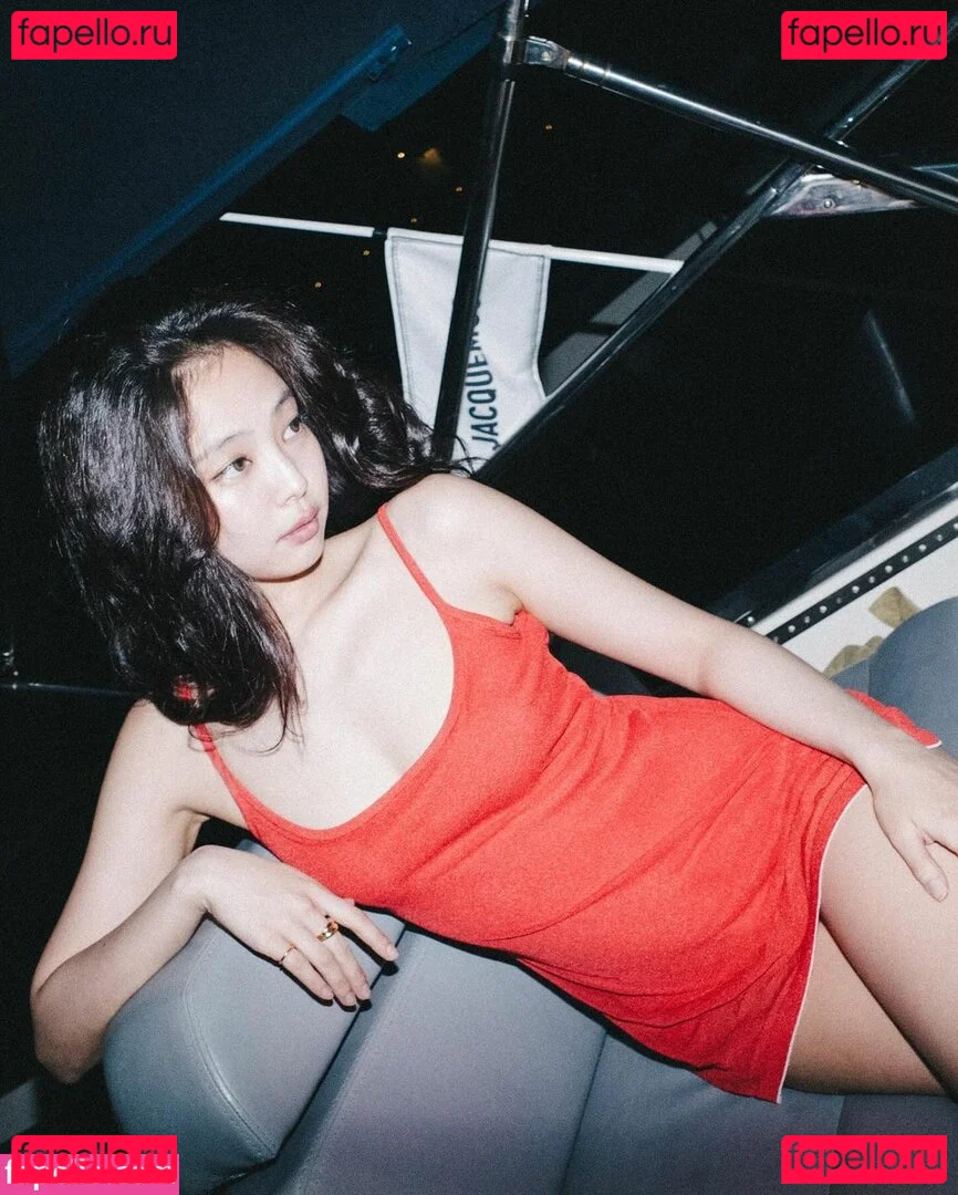 Jennie | BLΛƆKPIИK Onlyfans Photo Gallery 