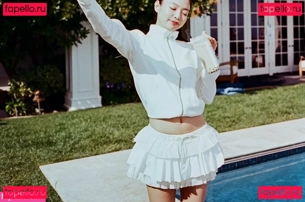 Jennie | BLΛƆKPIИK Onlyfans Photo Gallery 