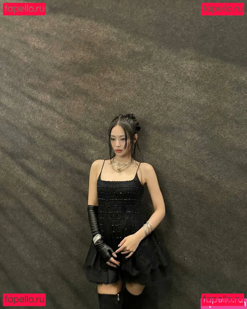 Jennie | BLΛƆKPIИK Onlyfans Photo Gallery 