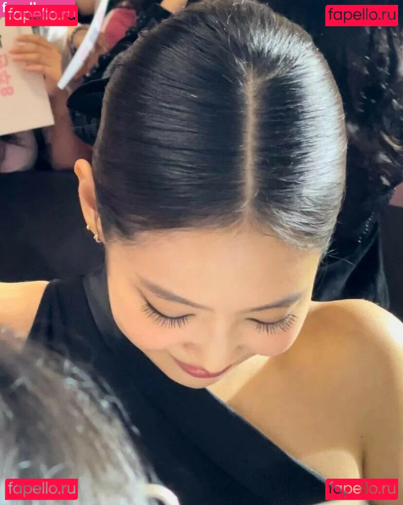 Jennie | BLΛƆKPIИK Onlyfans Photo Gallery 