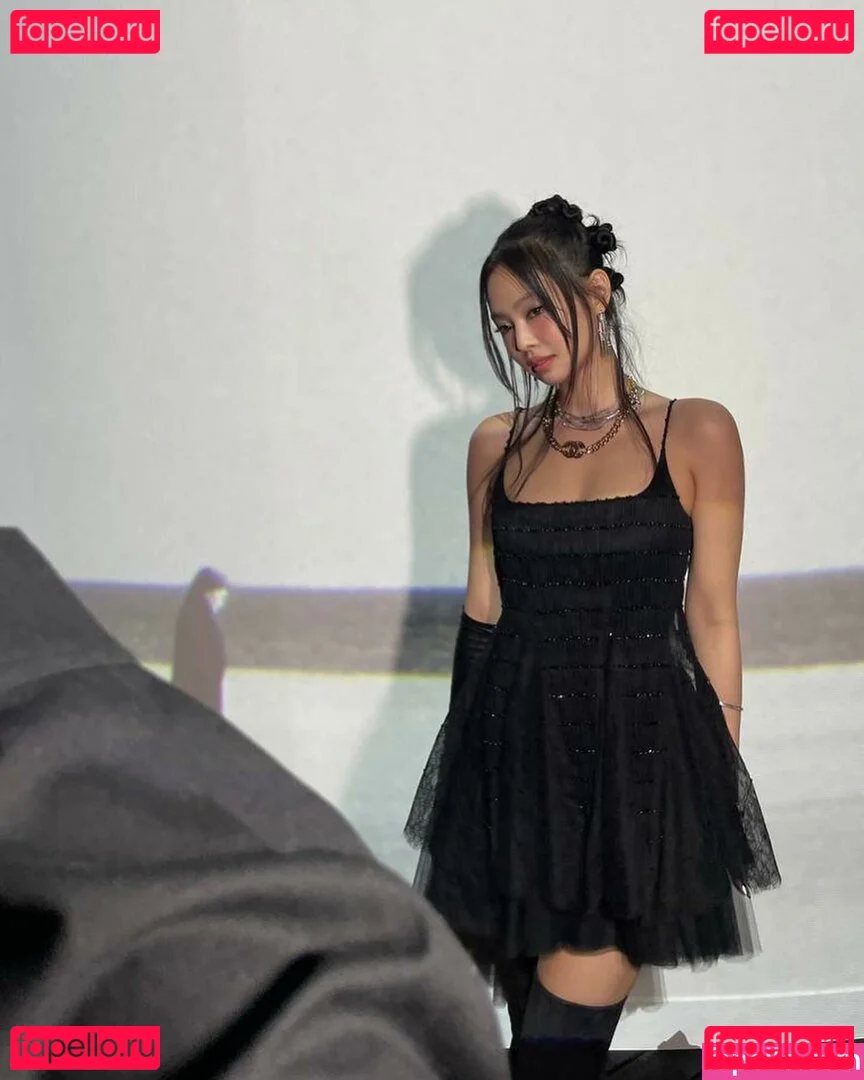 Jennie | BLΛƆKPIИK Onlyfans Photo Gallery 