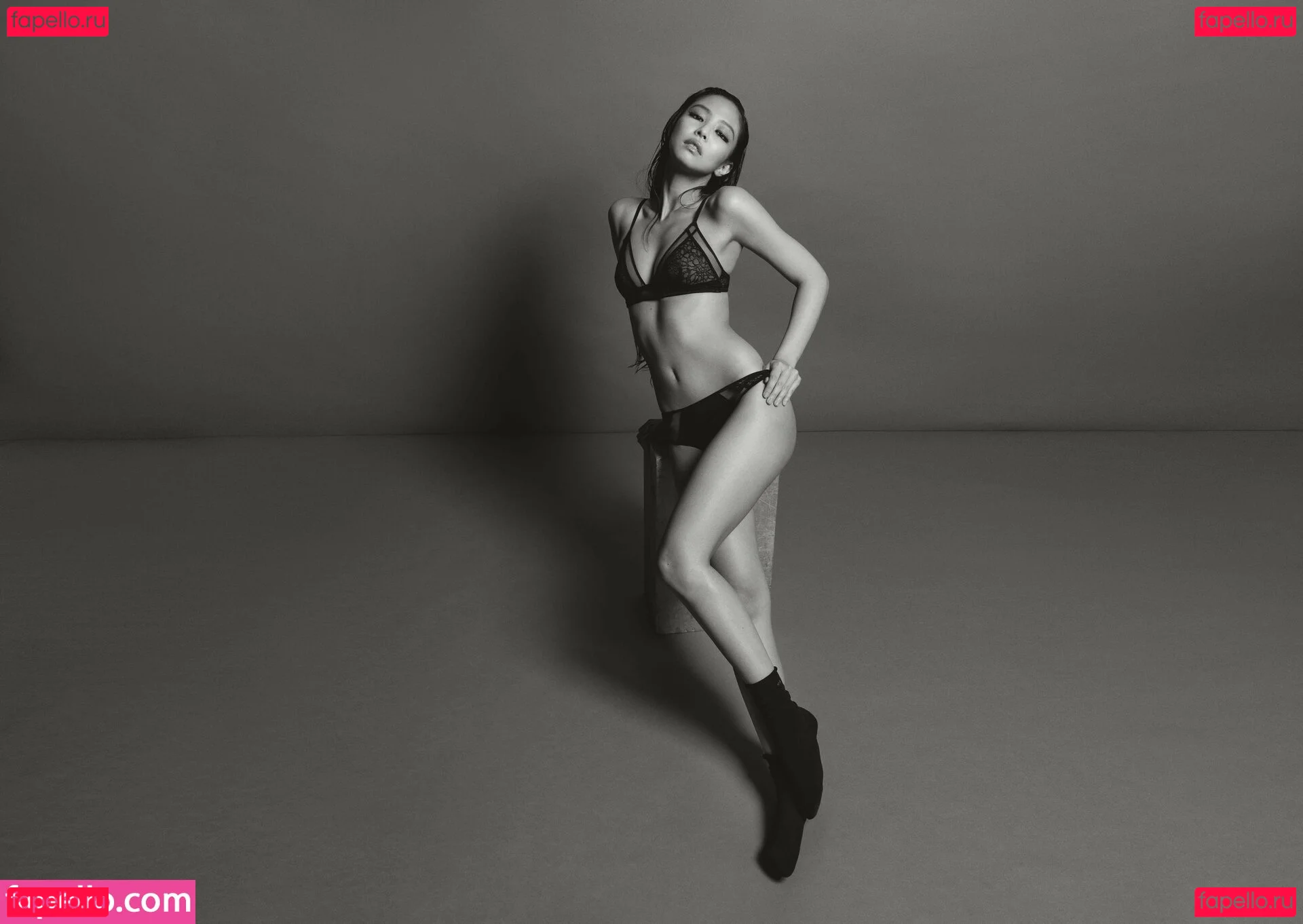 Jennie | BLΛƆKPIИK Onlyfans Photo Gallery 