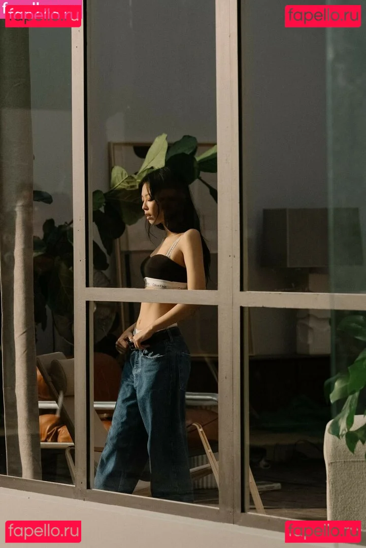 Jennie | BLΛƆKPIИK Onlyfans Photo Gallery 