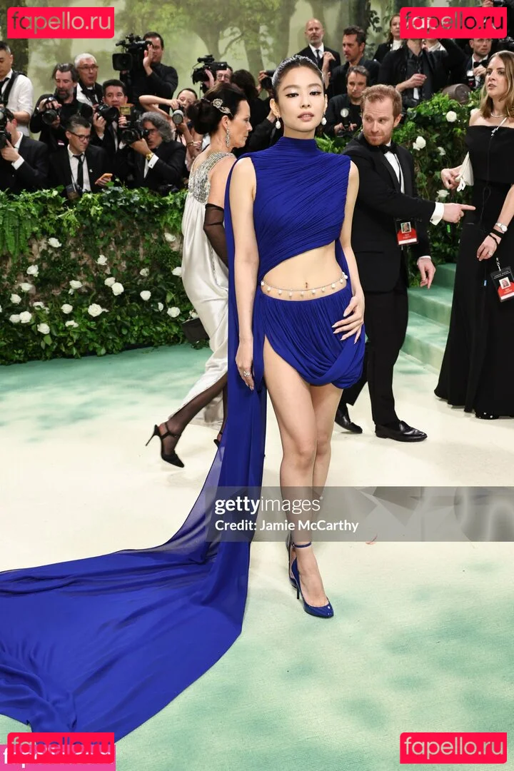 Jennie | BLΛƆKPIИK Onlyfans Photo Gallery 